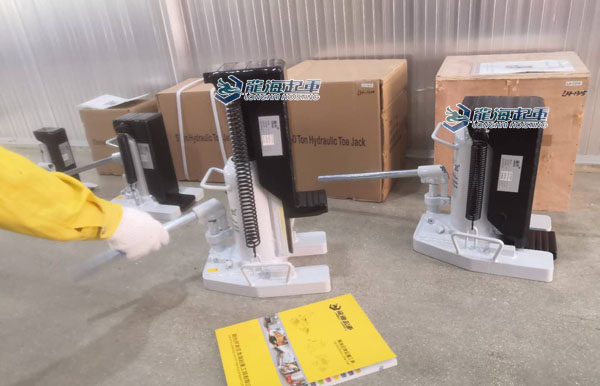 爪式千斤頂實(shí)物現(xiàn)貨 爪式千斤頂實(shí)物現(xiàn)貨
