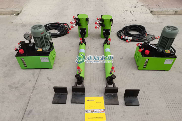 在軌重物推移機(jī)實(shí)物 推移千斤頂實(shí)物