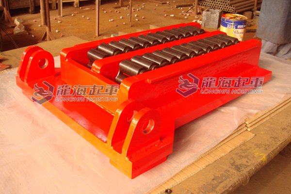 重型設(shè)備移運(yùn):雙排輪滾輪小車定制實(shí)物 重型設(shè)備移運(yùn):雙排輪滾輪小車定制實(shí)物